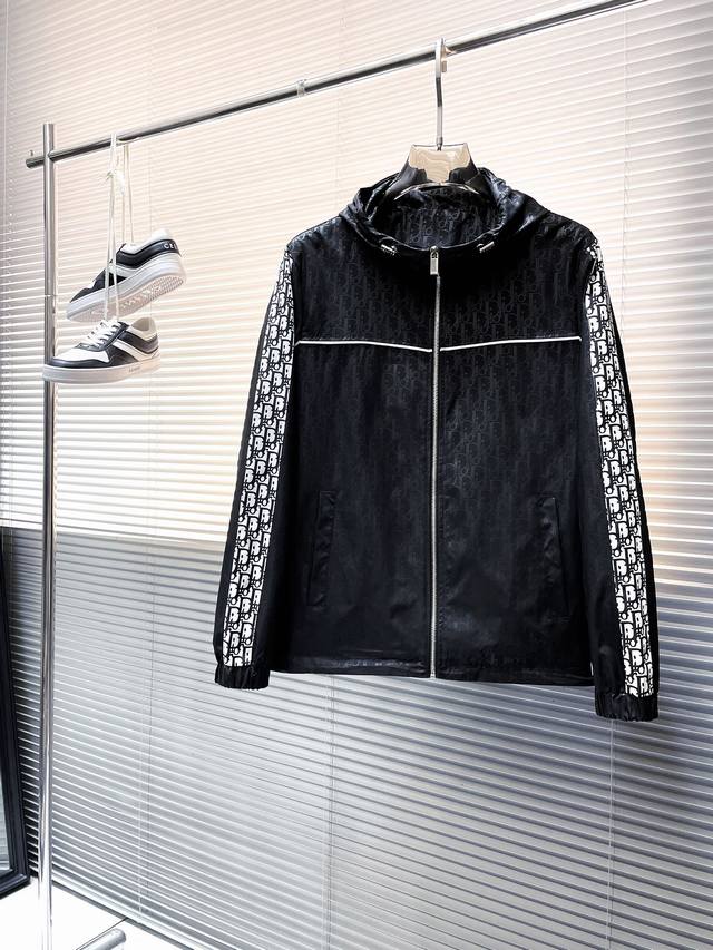 Same style as Dior's official website, all three labels complete, now on sale! 2