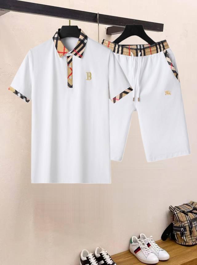 Qq Brand round neck short-sleeved shorts suit. Made of pure cotton fabric, it wo