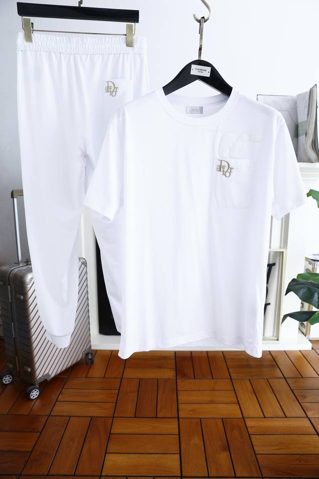 Mos Christian Dior. Ss summer men's round-neck short-sleeved suit. Casual classi