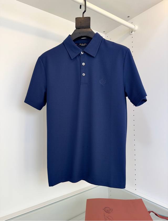 Xinp Lo*Ro Pi*Na Nuo U recommends this! This short-sleeved polo shirt features a
