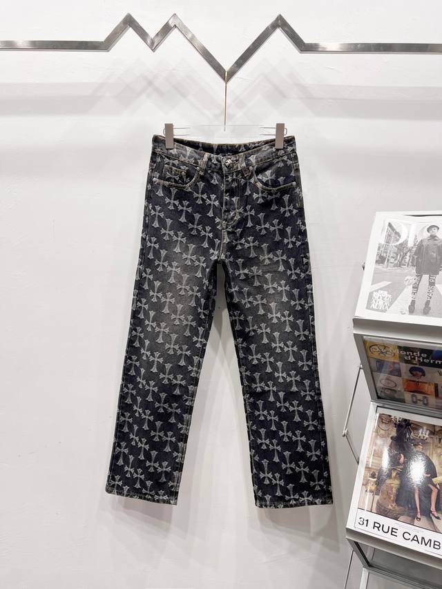 Style: R044 Chrome Hearts Double-Sided Logo Jacquard Printed Cross Jeans. This