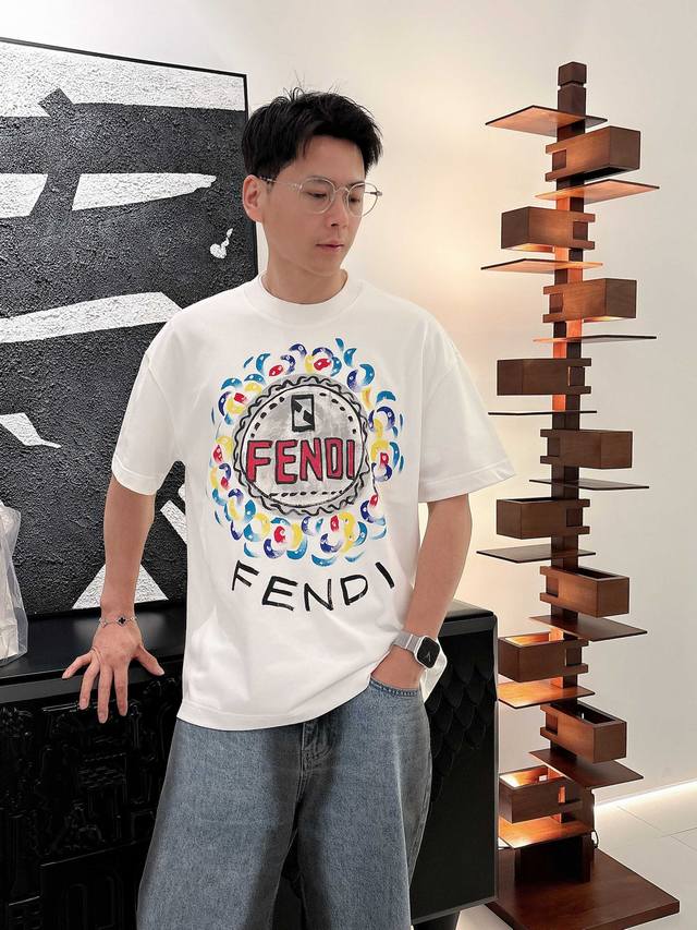 Qian Fendi 25Ss new summer hand-painted short-sleeved T-shirt! Available simulta