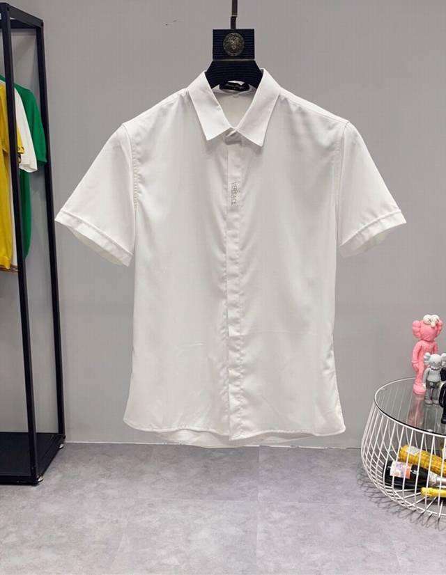 Haiyu Versac* 19Ss spring and summer new short-sleeved shirts are on sale simult