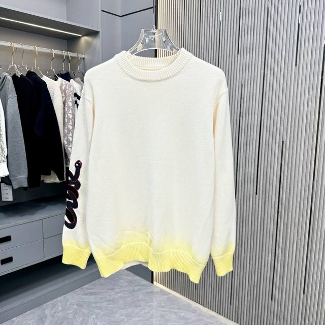 Cd 25Fw Dior Crew Neck Sweater Made of top-quality cashmere yarn, this new autum