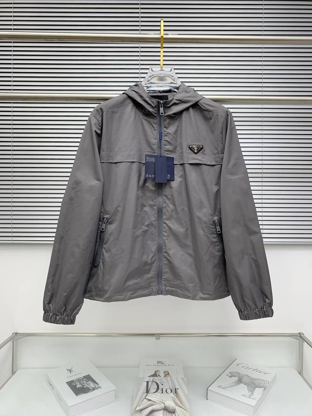 Prada's 2025 Early Fall new arrivals are now available. Original, high-end, imp