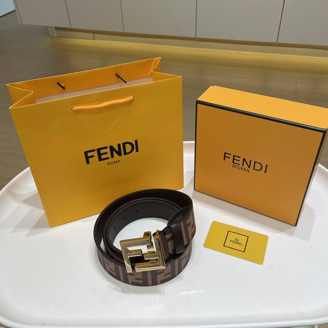 Yuanshang Xinfenjia full gift box set ~ Fendi gold buckle solid color classic p