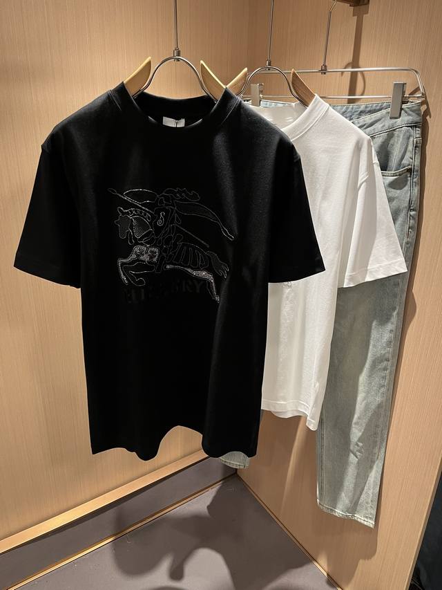 Burber*Y Bar*Li's 2025 spring and summer new short-sleeved T-shirt is coming wit
