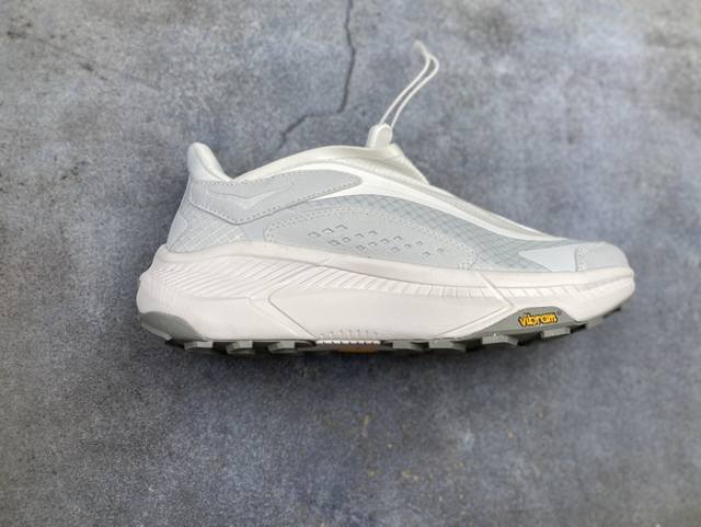 Hoka One One Mafate Three2 new color Founded in 9 years, it has always been comm