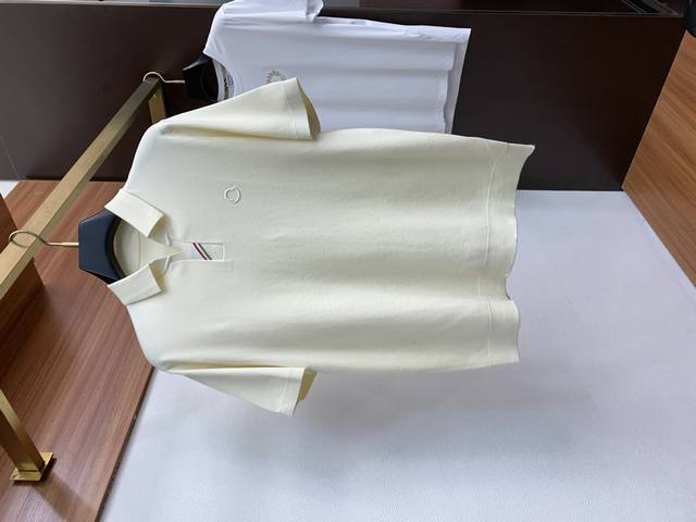 Moncco family men's high-end, simple, crew-neck, lapel, thickened knitted short-
