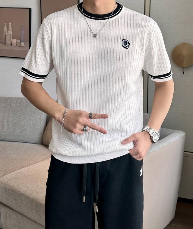 Tb 2025Ss new summer men's knitted crew neck short-sleeved shirt! Exclusively la