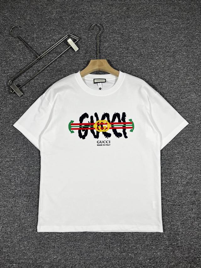 Ancient Short Sleeve Collection Season: Spring/Summer 2025 Colors: Black, White