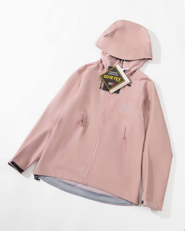 Top-of-the-line Arc'Teryx Beta Lt Gore-Tex Jacket with a white chestnut backgrou