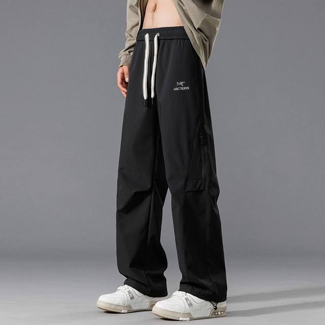 Arc'teryx Paratrooper Pants, unisex, functional casual pants available overseas,