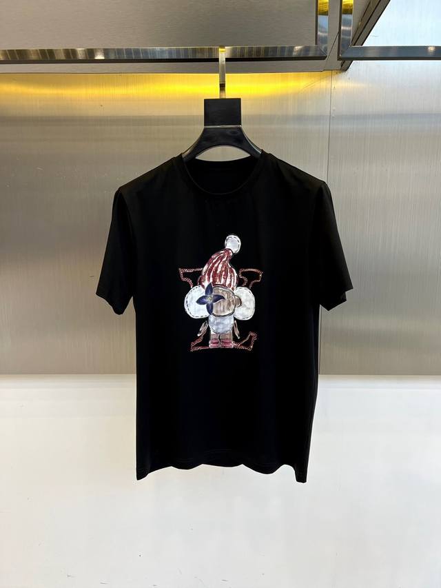 Lv, 25S Early Spring Runway Printed Round Neck Short-Sleeved T-shirt, made of pu