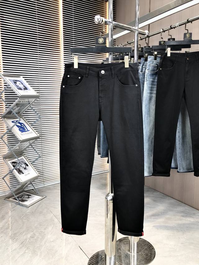 Salvatore Ferragamo's new summer 2025 collection is now available. These are su