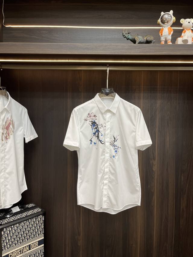 End-of-stock series! Featured Armani's latest men's must-have short-sleeved shi