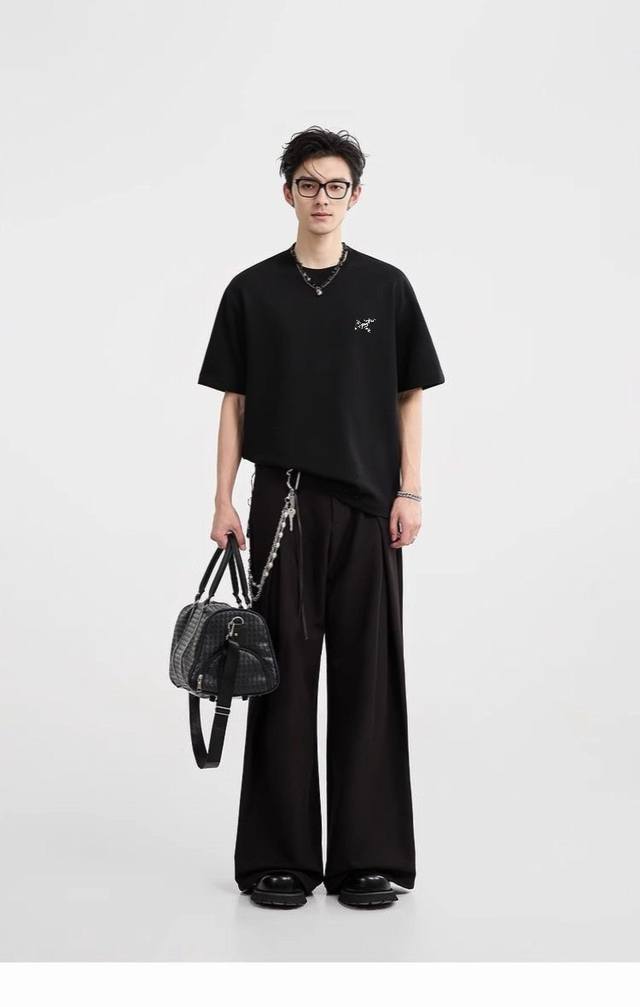 Special Price: Arc'teryx Basic Logo Embroidered Short-Sleeve. Arc'Teryx Embroide