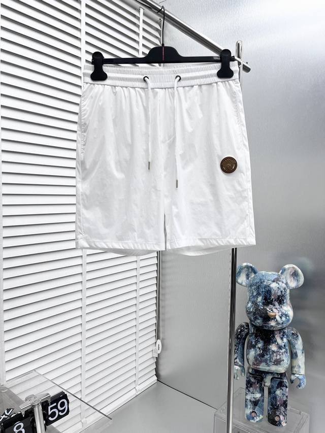Versace*'s new 2025 summer shorts are made from custom-made quick-drying fabric