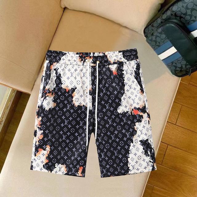 Louis Vuitton Lv 2025 new summer men's casual shorts, made with premium custom