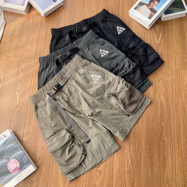Nike Acg small logo counter new three-color multi-functional pocket work shorts,