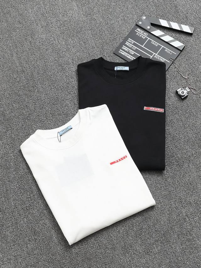 Prada 25Ss Craftsmanship: 3D red label pure cotton short-sleeved T-shirt! Double