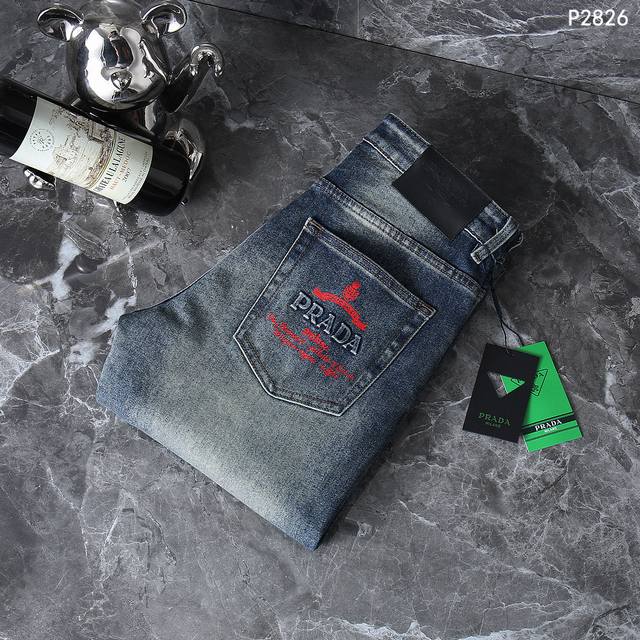 2025 Autumn and Winter New Style Jeans Small Straight Version Model No.: 2826# D