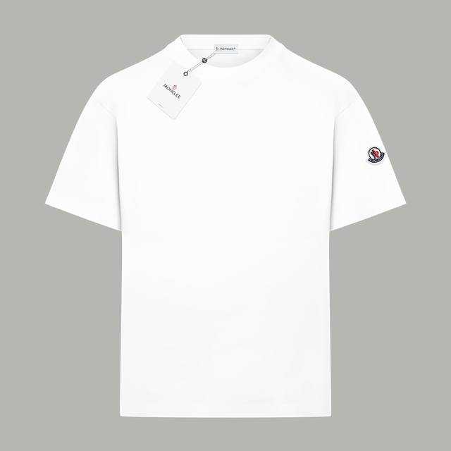Moncler's official website, the same style as the childlike cartoon graffiti log