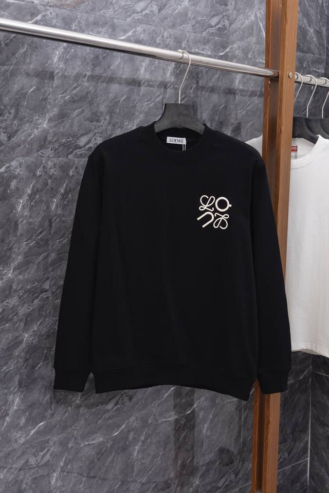 Style No. J032 Loewe classic small logo embroidered round neck sweatshirt Made