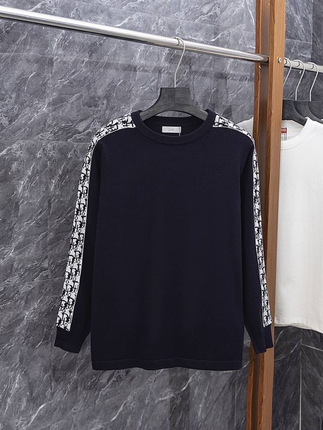 Style No. J014 Dior classic webbing jacquard crew neck sweater. Made of 460g pu