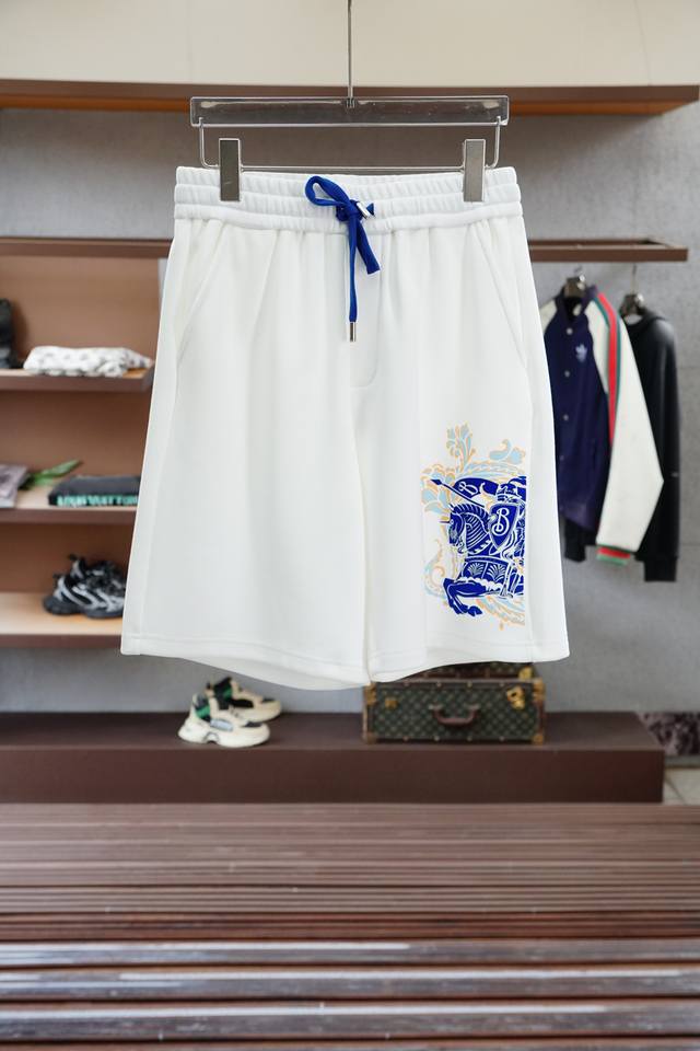 Bbr These pure cotton shorts from Burberry DDD's Spring/Summer 2025 collection a