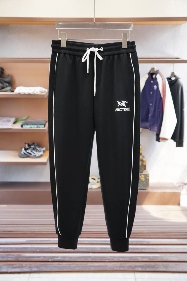 Arc'teryx 2025 Ultra-Thin Summer Pants. Men's casual pants, made of fine cotton