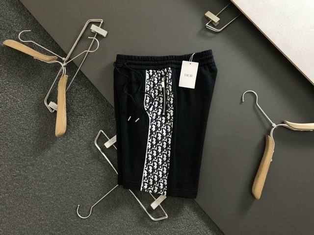Dir* Fits S-Xl 25. These are the latest jacquard-patterned, high-quality, heavyw