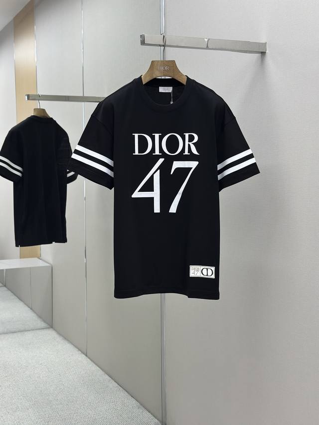 Dior 25Ss Spring/Summer new release, the latest short-sleeved, crew-neck T-shirt