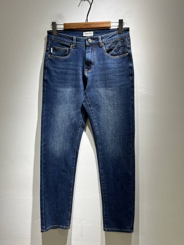 Guc* Gucci's new Spring/Summer 2025 men's high-end, casual, versatile, all-seaso