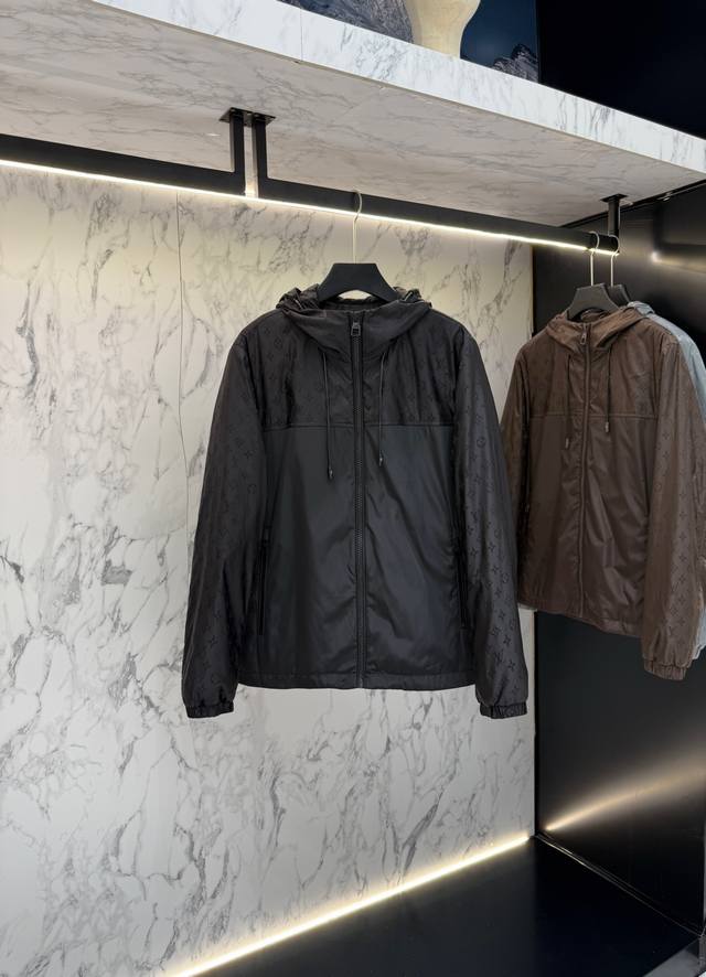 Lv cotton-padded jacket for autumn 2025, the latest fashion designer jacket. The