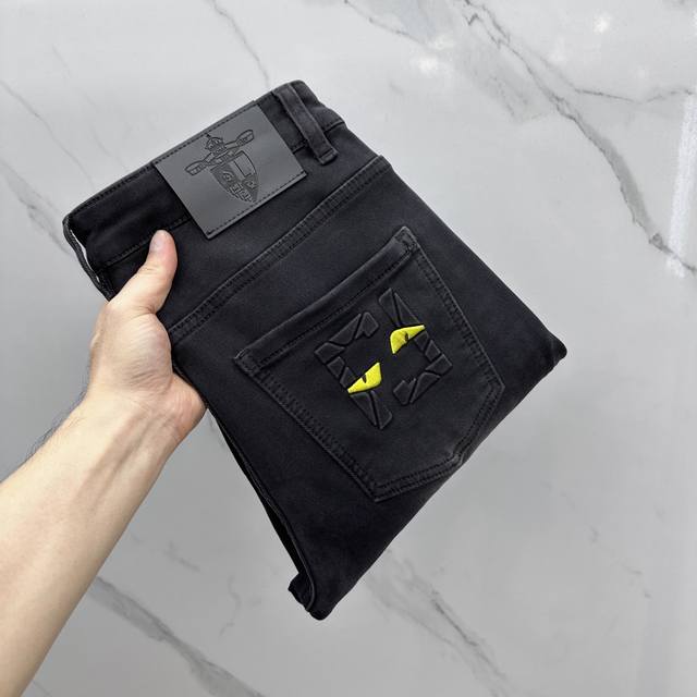 Fendi high-end custom jeans, the latest 2025 early autumn jeans are available at