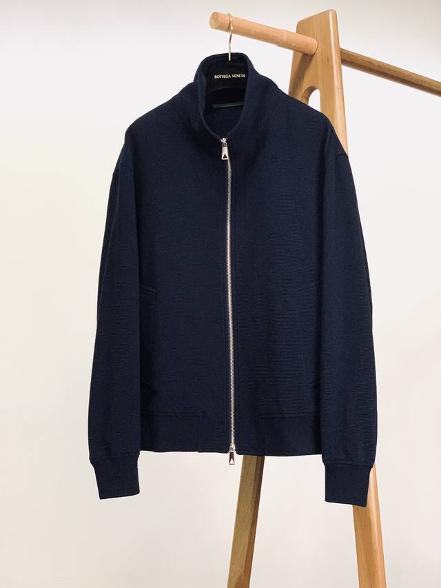 Bottega Veneta 2025Fw Autumn and Winter New Product Casual Padded Jacket. Select