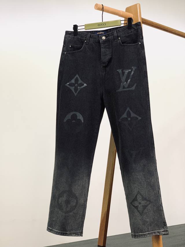 Louisvuitton Ombre Print Denim Trousers These waist-cinching jeans feature a wor