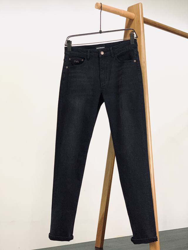 Emporio Armani's new jeans for early fall 2025 are high-fashion casual washed je