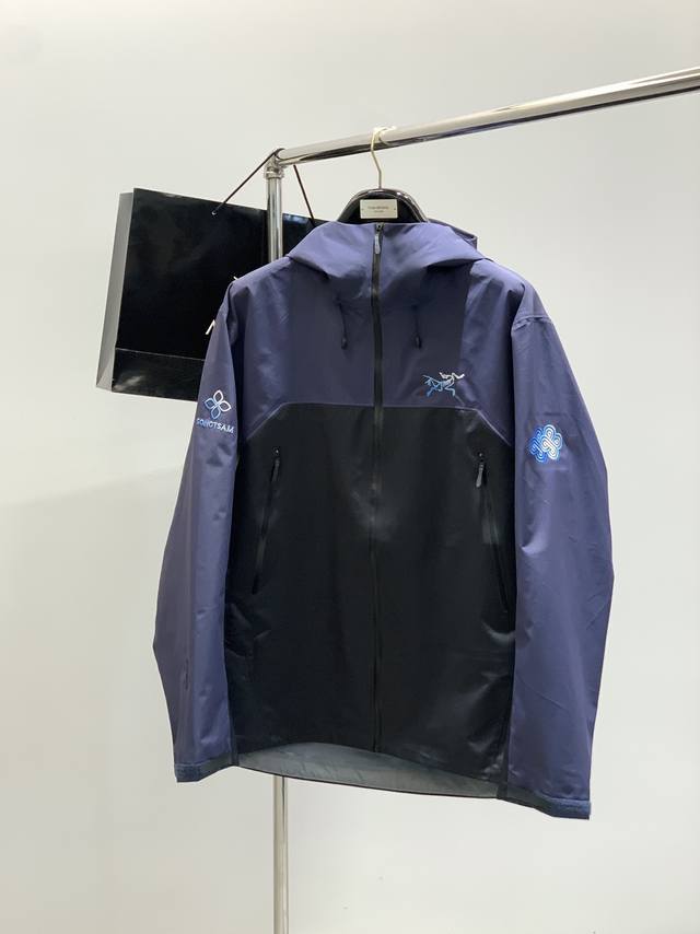 Arc'teryx, 2025 Fall/Winter New Arrivals, Stylish and Casual Jackets, Available