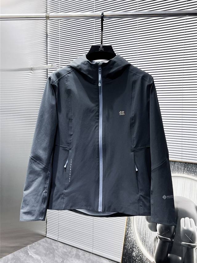Kolon 2025 new fleece soft shell jacket, stylish and handsome, simple and versat