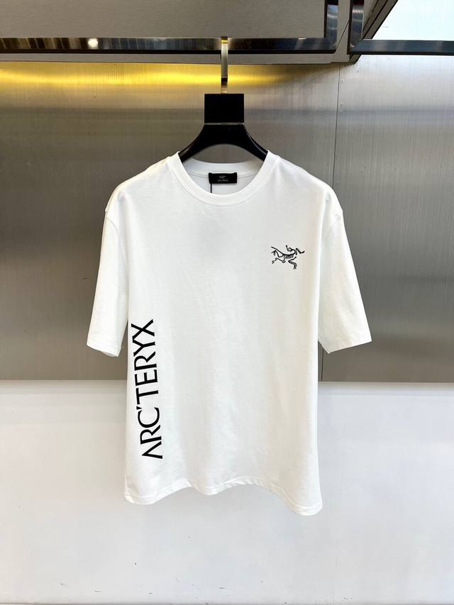 Arc'teryx, 2025 Spring/Summer men's new crewneck short-sleeved T-shirt. Made fr