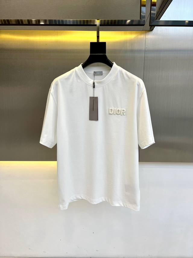 Dior, the new 2025 Spring/Summer series has arrived, a very fashionable and avan