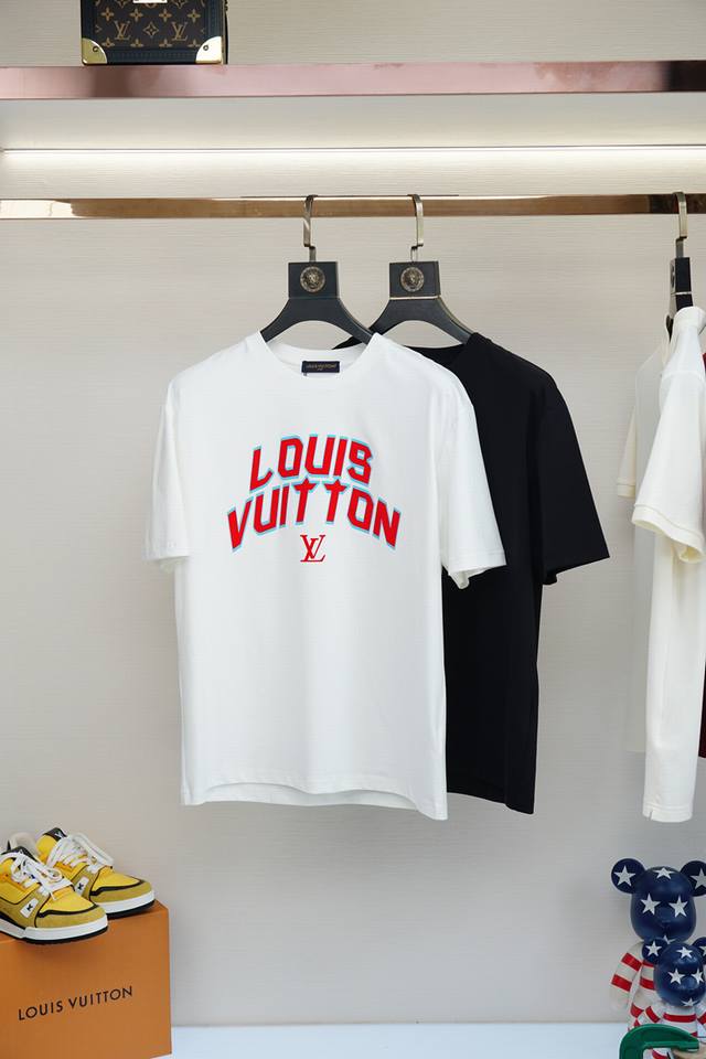 Lv Luyiwei Lamp - 2025Ss Series New Product P Men's short-sleeved stylish classi