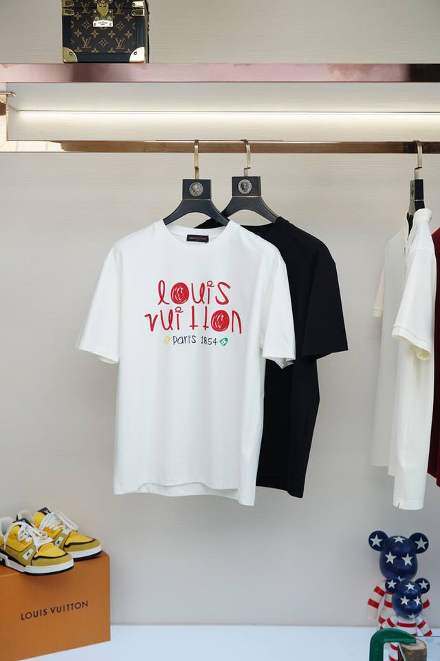 Lv Louis Vuitton 2025Ss new product P men's short-sleeved stylish classic round