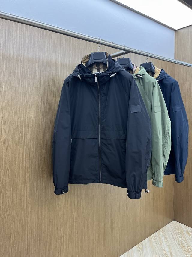Autumn/Winter Bbr 2530Ss Early Fall New Release Burberry Hooded Jacket, a hot-se