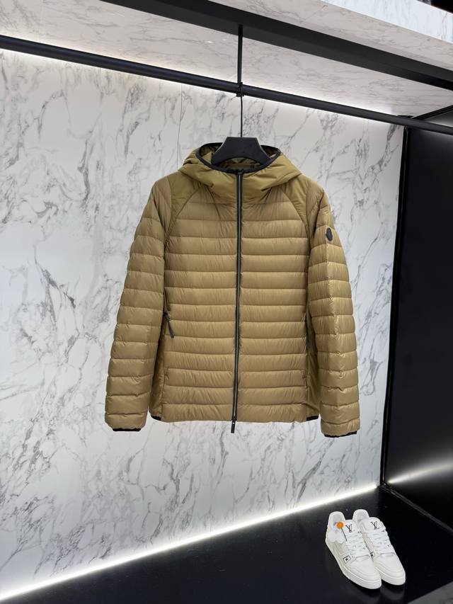 Moncler Down Jacket 2025 latest fashion designer down jacket. Detailed craftsman