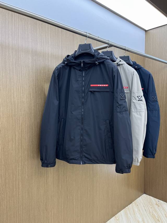Autumn/Winter Pd 2530Ss Early Fall New Release: Prada Hooded Jacket, a Fall Hot-