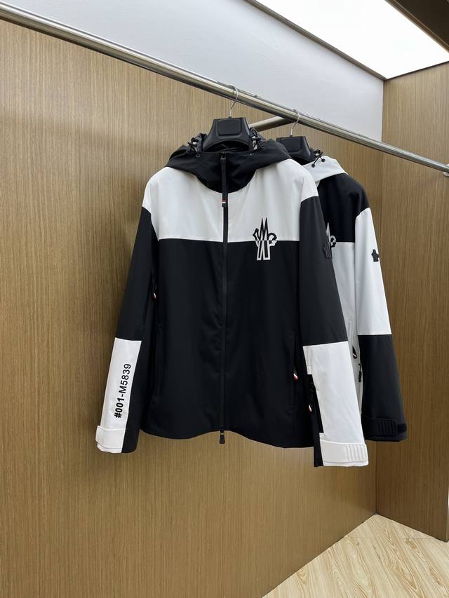 Autumn/Winter Mon 2530Ss Early Fall New Release Men's Hooded Jacket, a hot fall