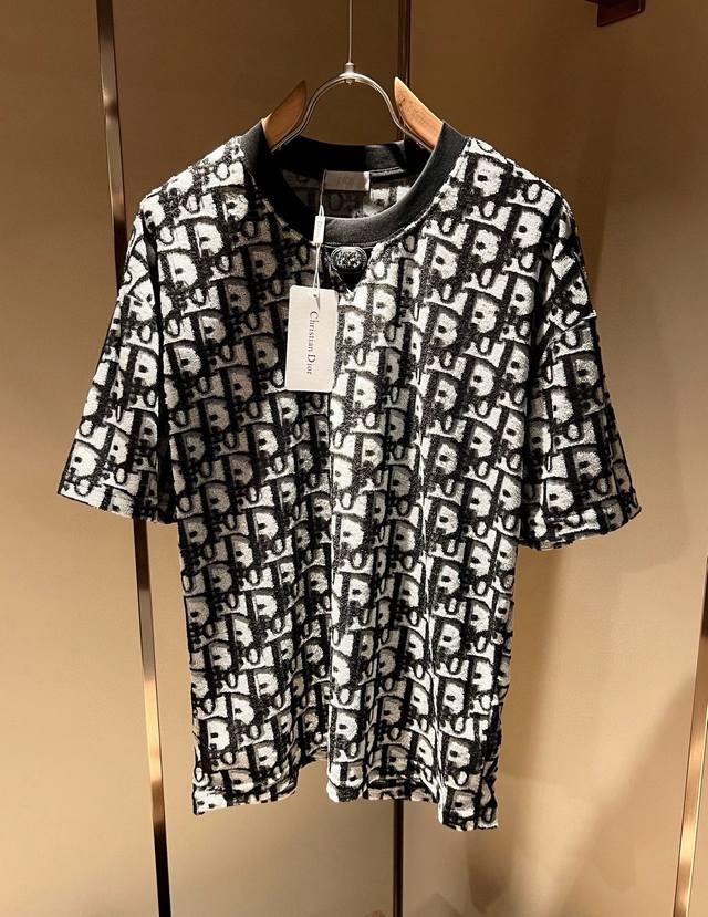 Dio* Dio's 2025 Spring/Summer new unisex short-sleeved T-shirts are now availabl